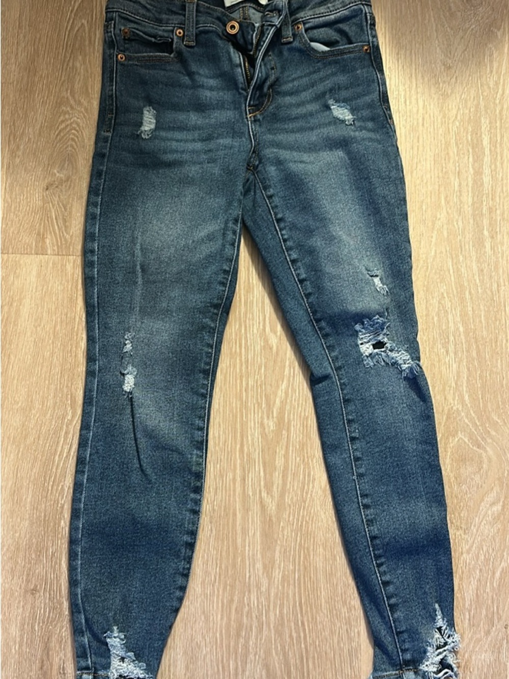 Women’s Dark Blue Skinny Distressed Jeans